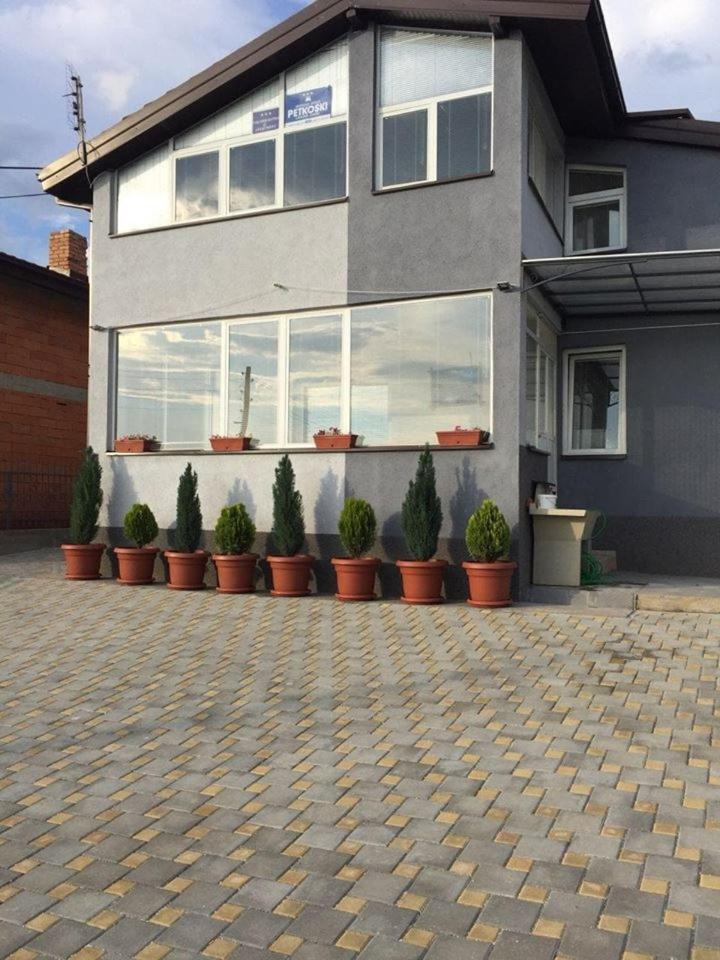 Villa & Apartments Petkoski أوهغيد المظهر الخارجي الصورة
